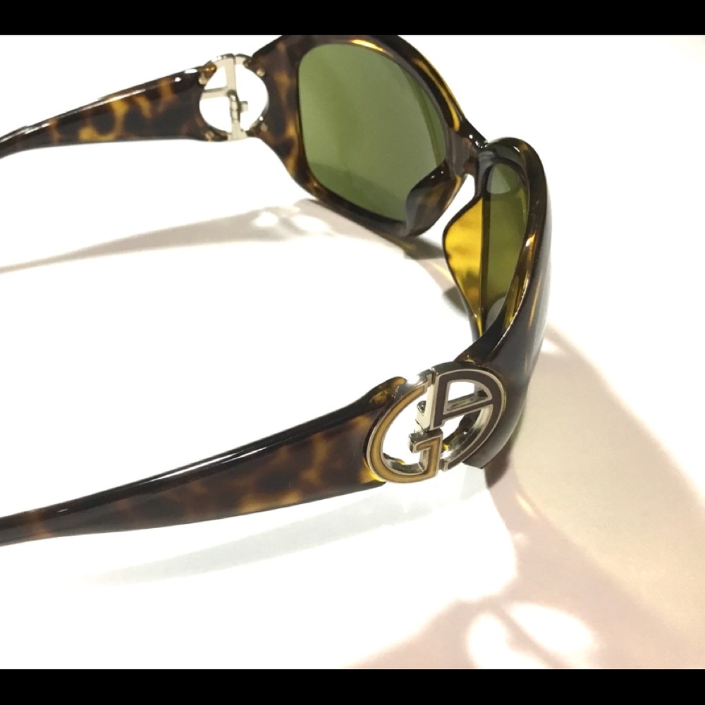 Giorgio Armani Sunglasses NEW - Picture 3 of 9
